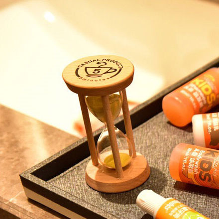 如何通過視覺設計和案例展示來展示家居？